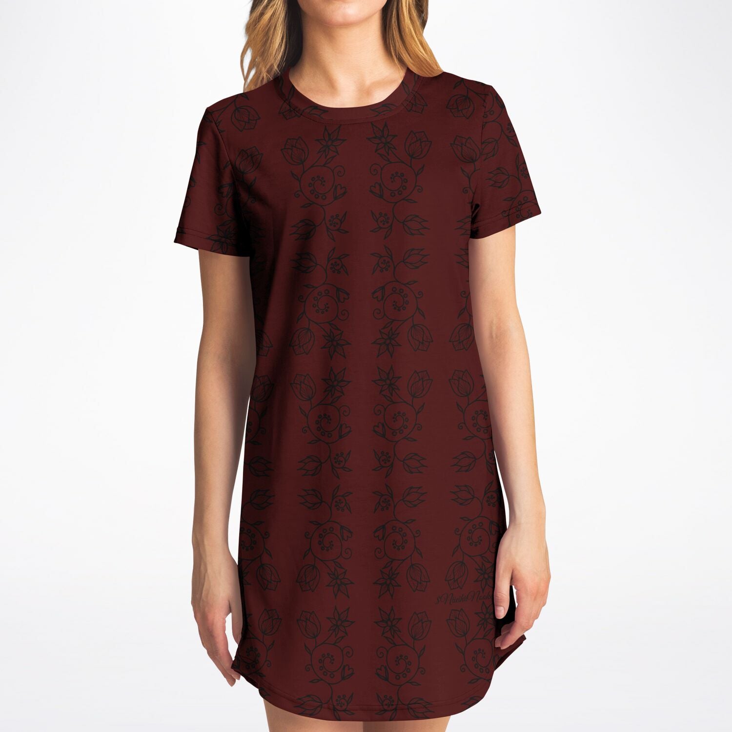 $NiieihiiNookei T-Shirt Dress - AOP
