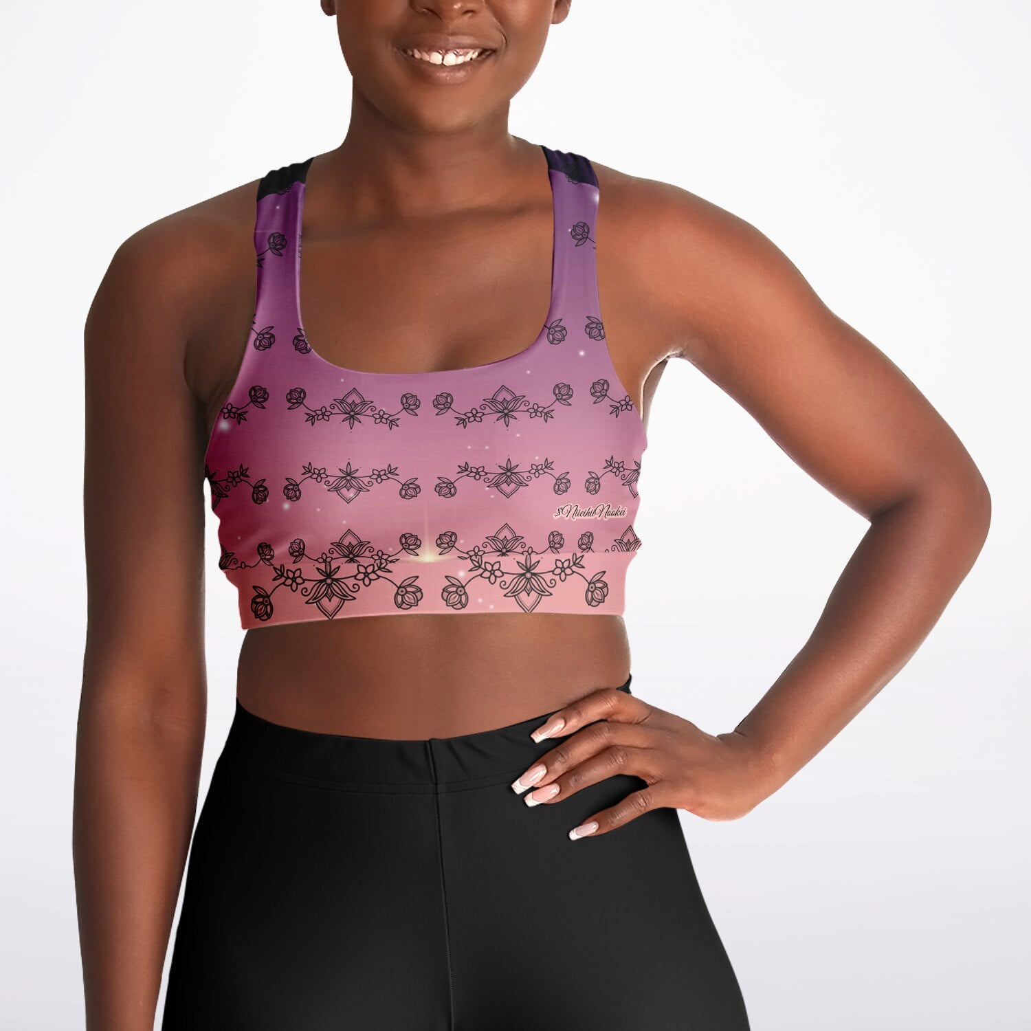 $NiieihiiNookeiPadded Sports Bra - AOP