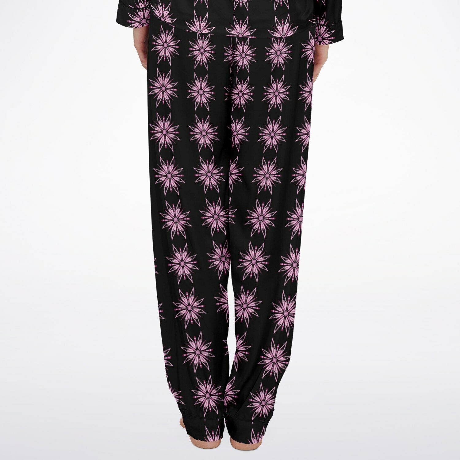 $NiieihiiNookei Women's Satin Pajamas - AOP
