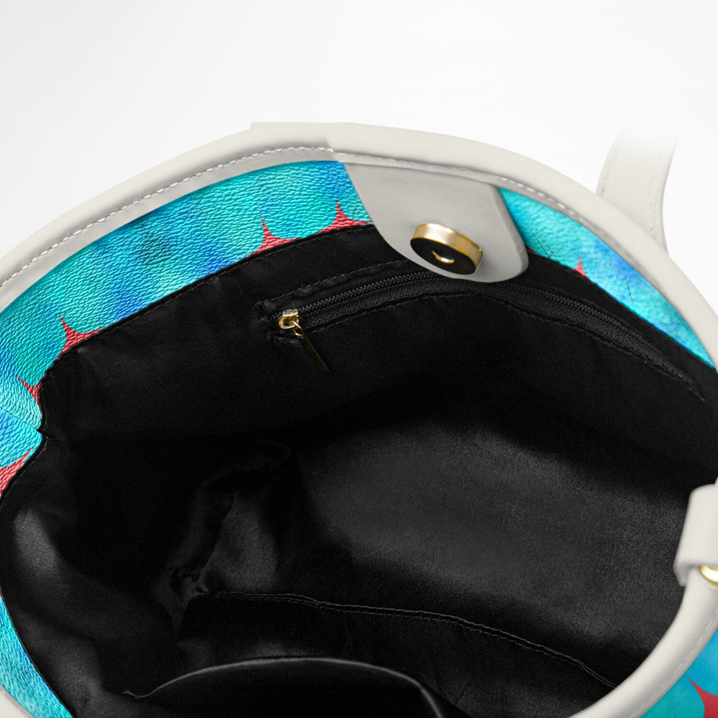 $NiieihiiNookei Leather Tote Bag - AOP