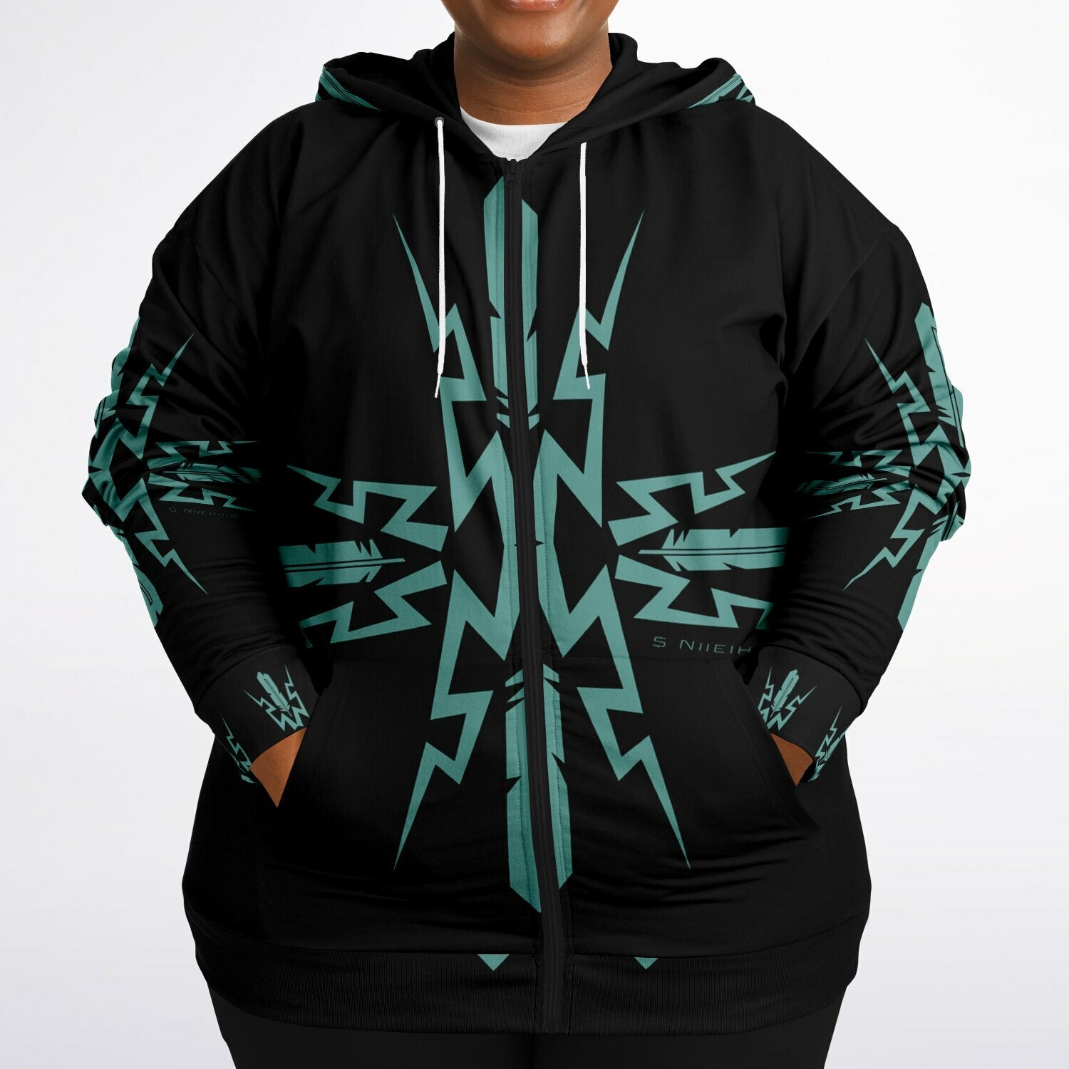 $NiieihiiNookei Plus-size Ziphoodie - AOP