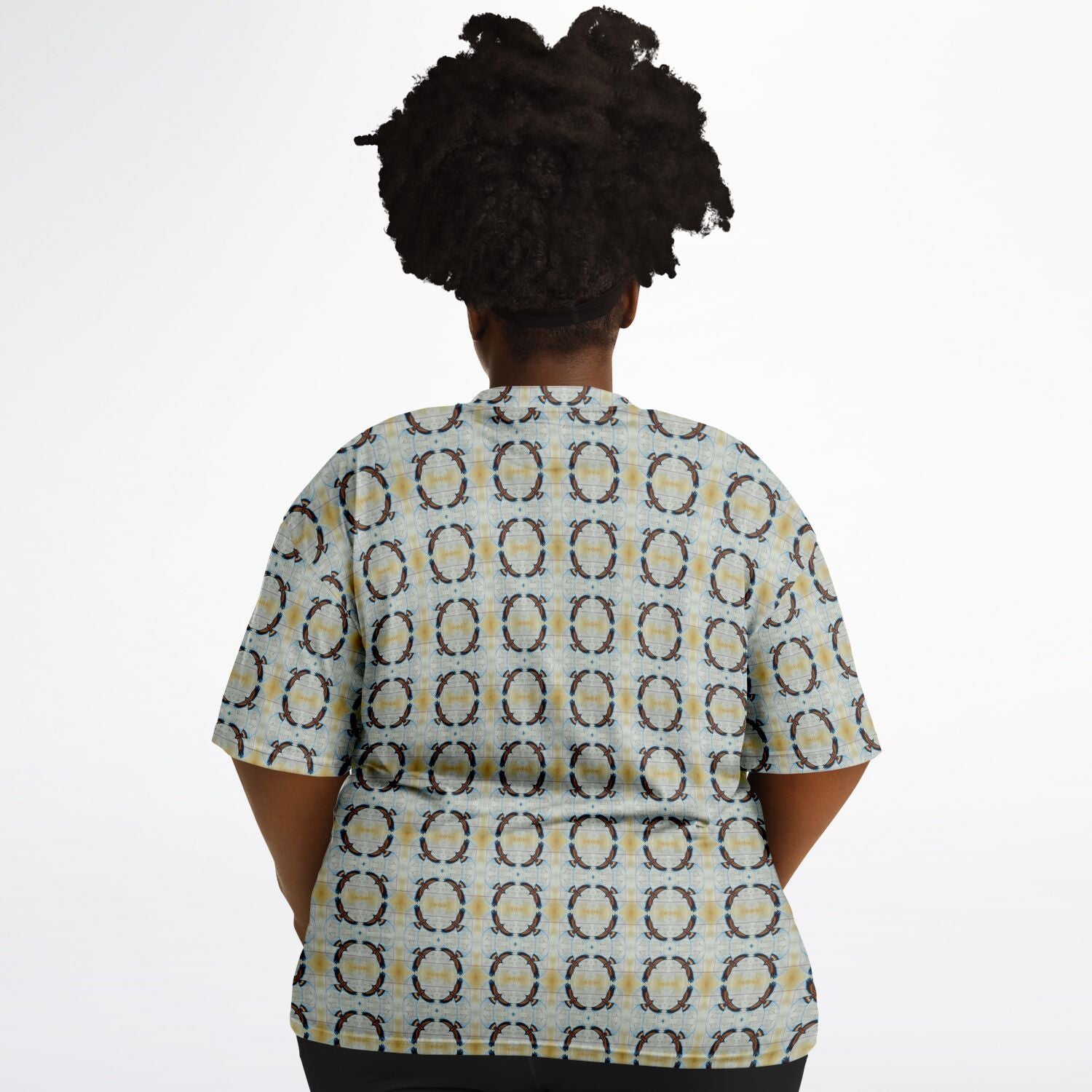 $NiieihiiNookei Plus-size T-Shirt - AOP