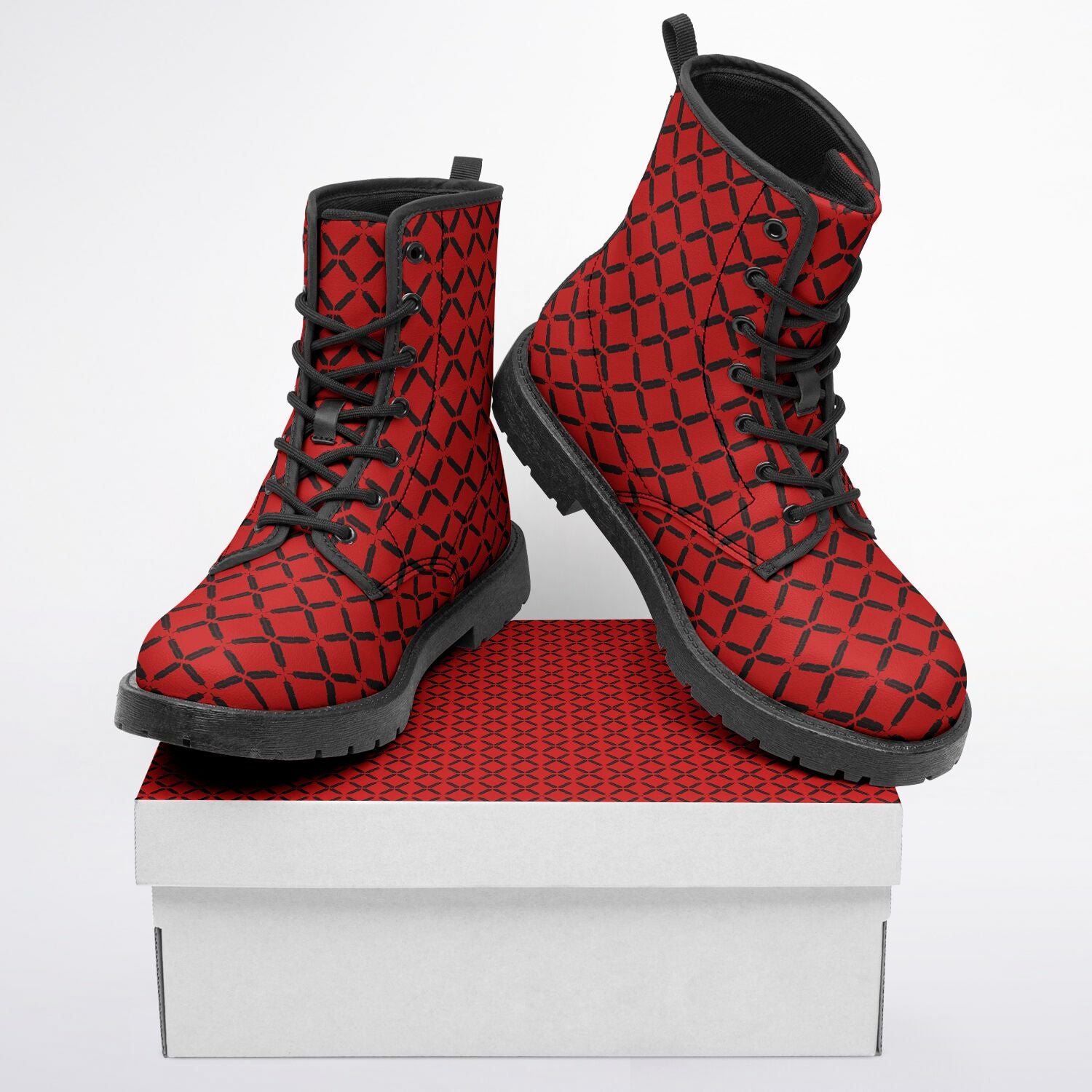 $NiieihiiNookei Rez Strider Boots - AOP