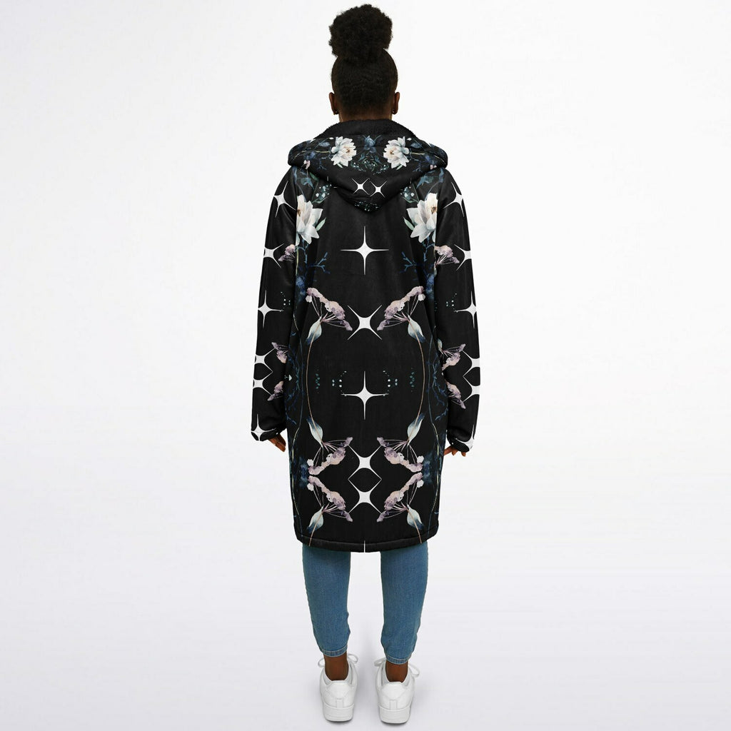 $NiieihiiNookei Zipper Cloak - AOP