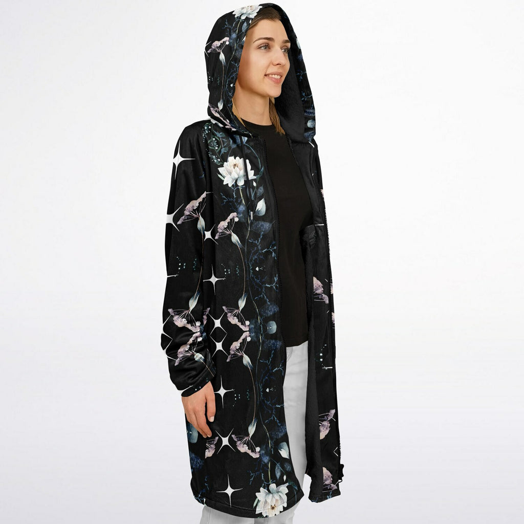 $NiieihiiNookei Zipper Cloak - AOP