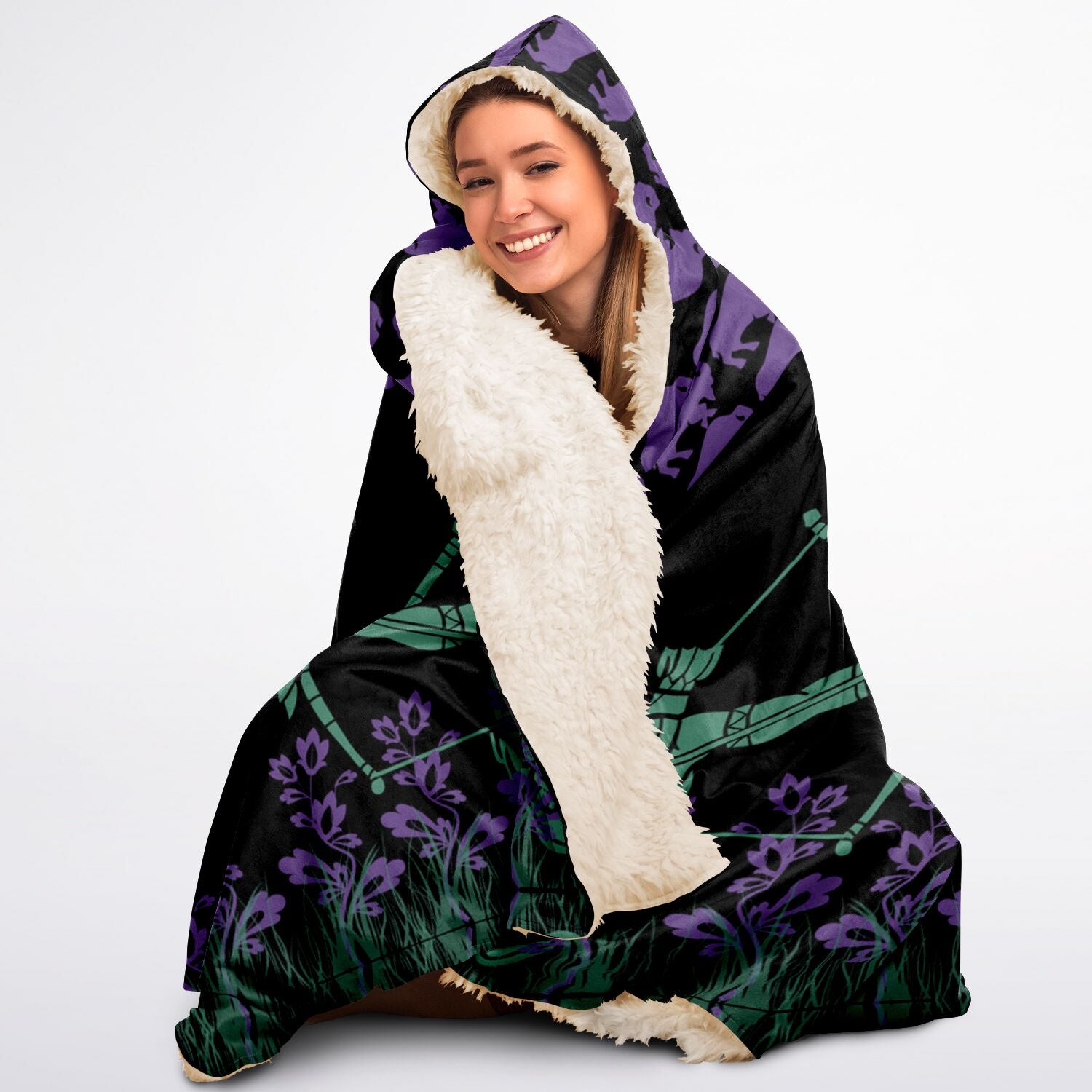 $NiieihiiNookei Hooded Blanket Sherpa - AOP