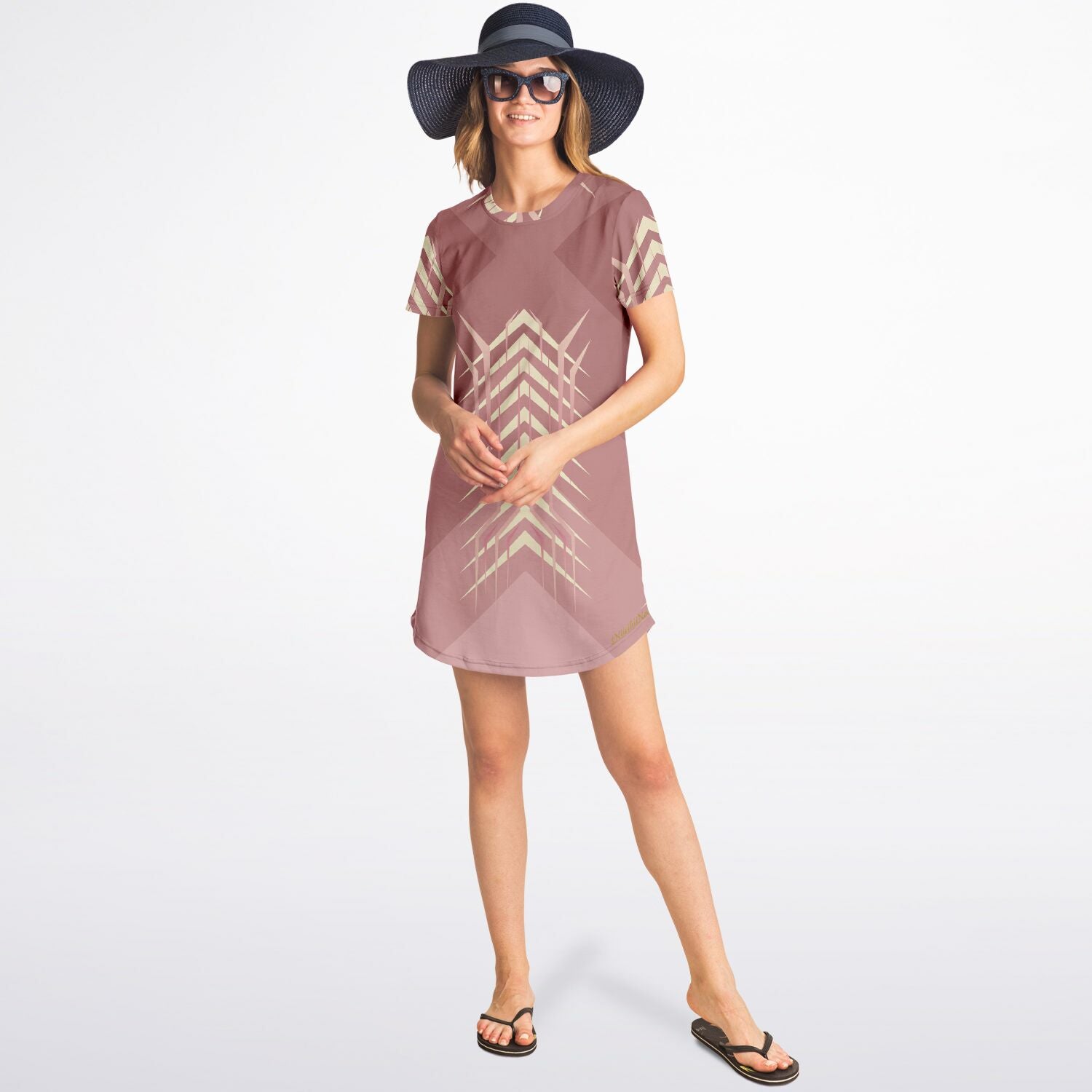 $NiieihiiNookei T-Shirt Dress - AOP