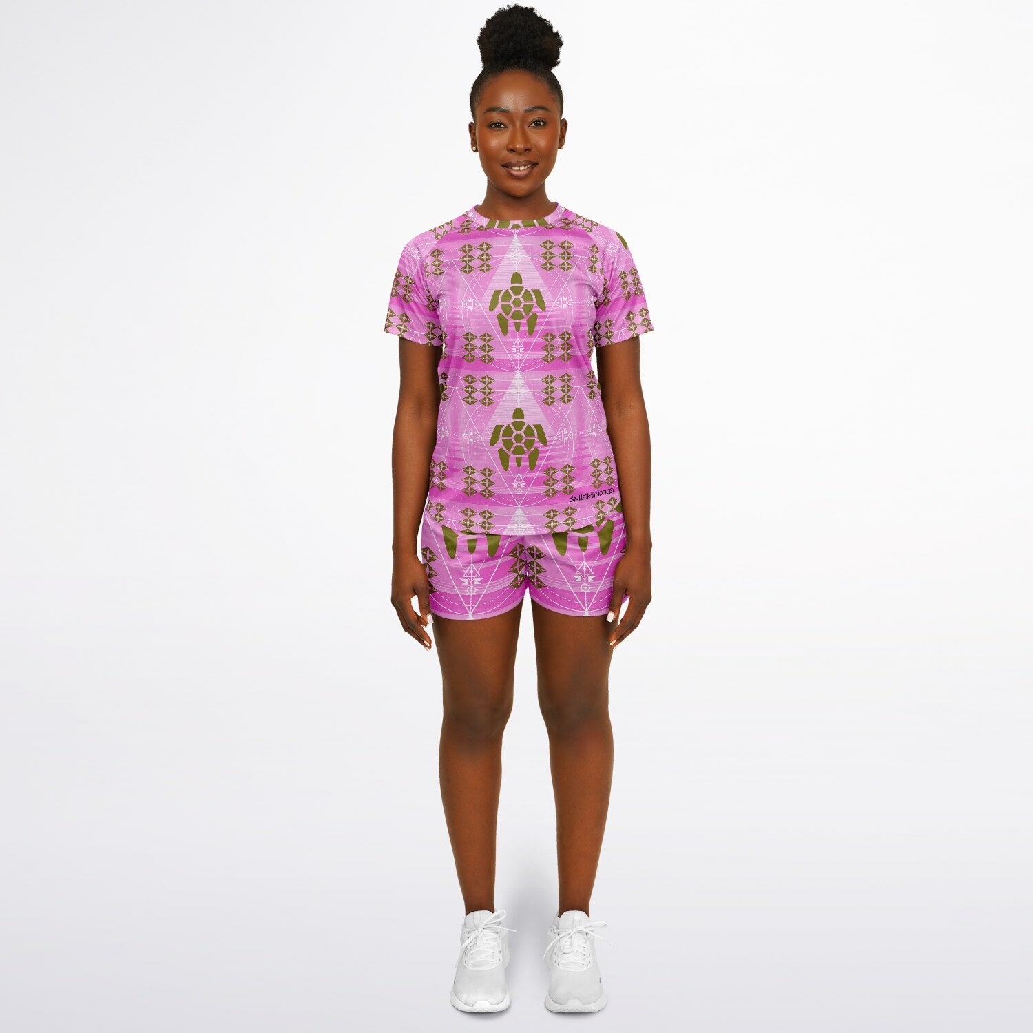 $NiieihiiNookei Women's Athletic Set - AOP