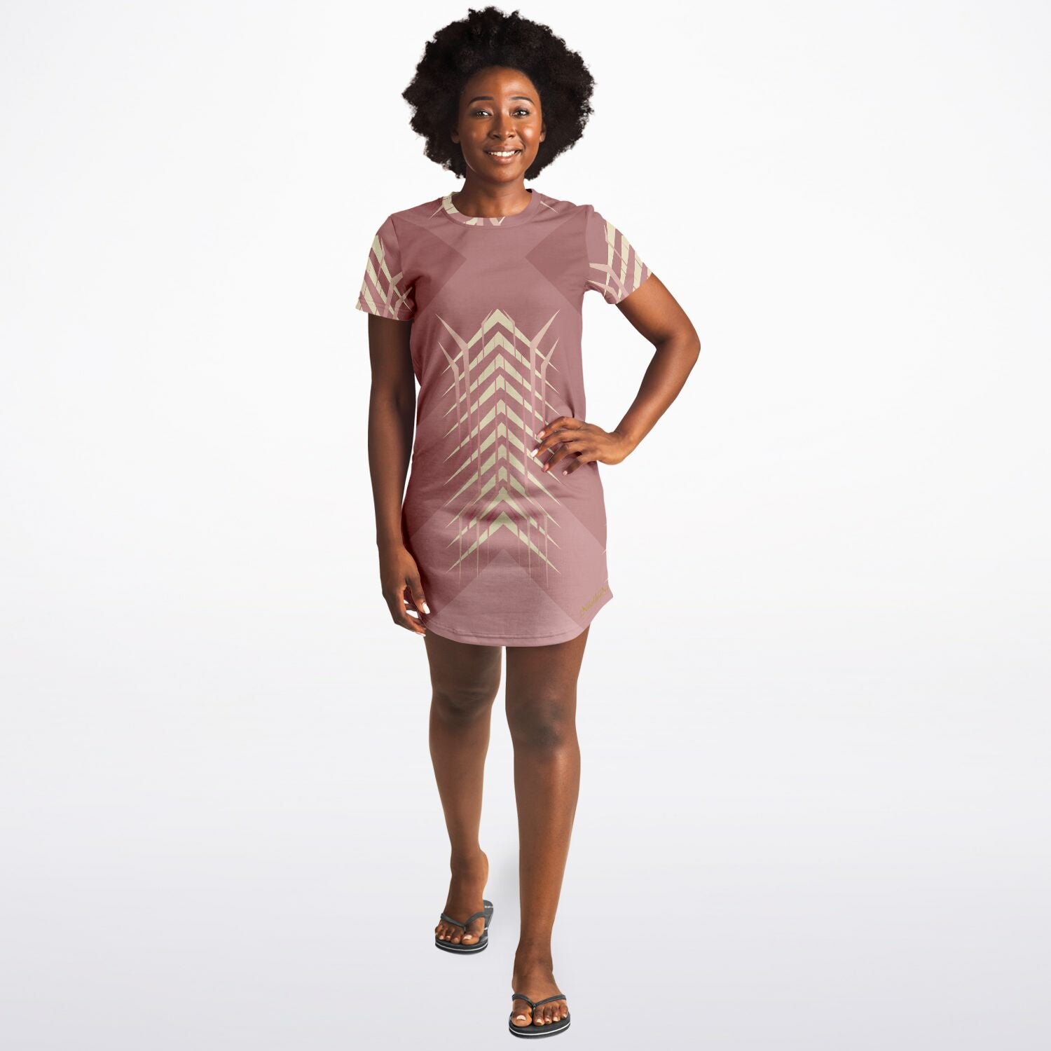 $NiieihiiNookei T-Shirt Dress - AOP
