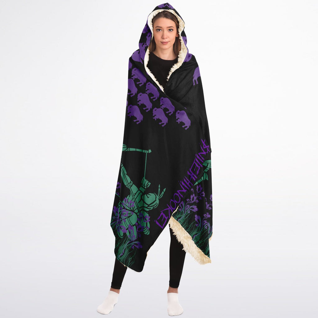 $NiieihiiNookei Hooded Blanket Sherpa - AOP