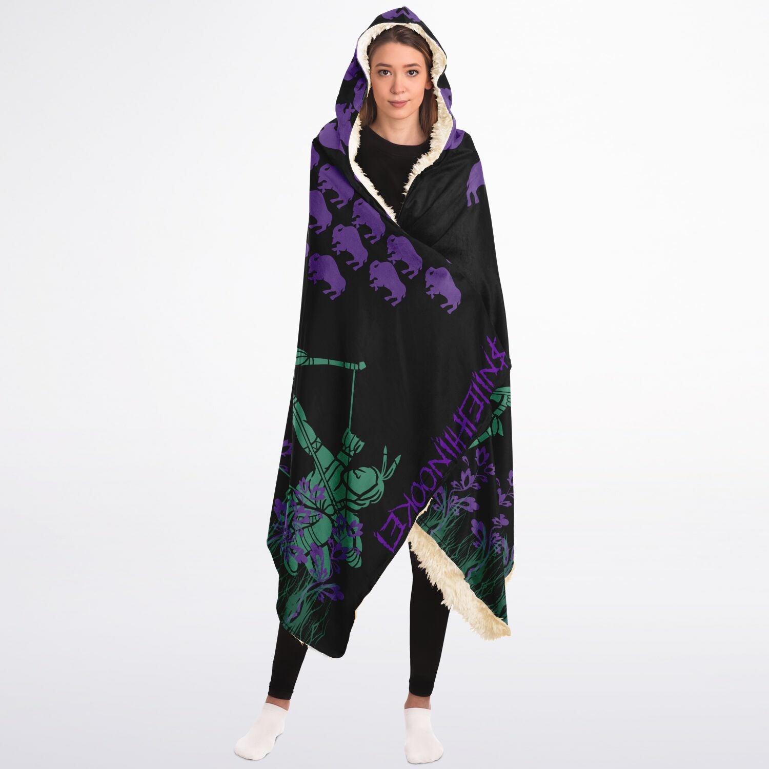$NiieihiiNookei Hooded Blanket Sherpa - AOP