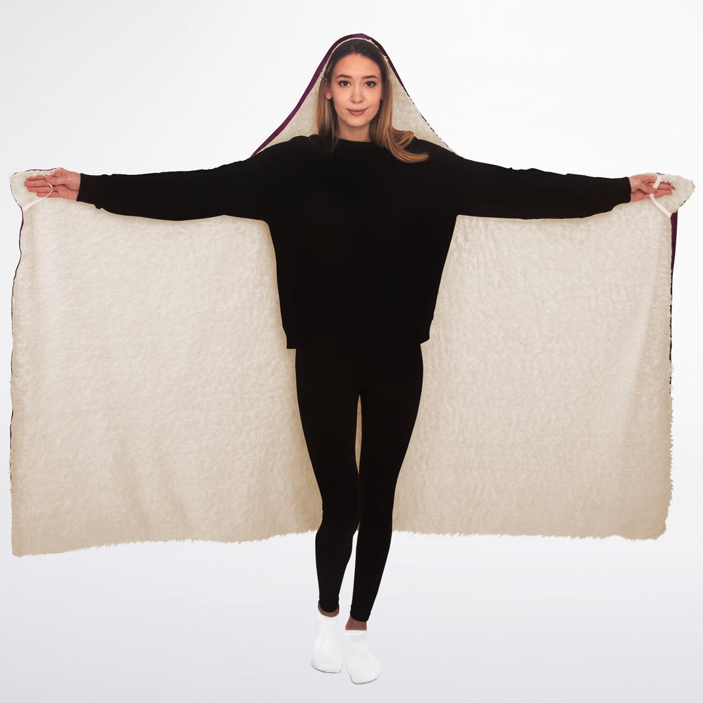 $NiieihiiNookei Hooded Blanket Sherpa - AOP