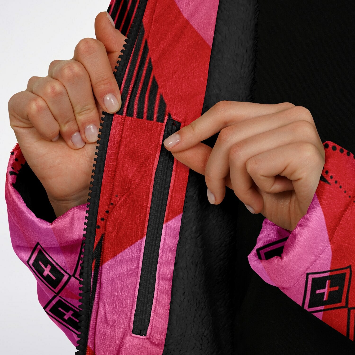 $NiieihiiNookei Zipper Cloak - AOP