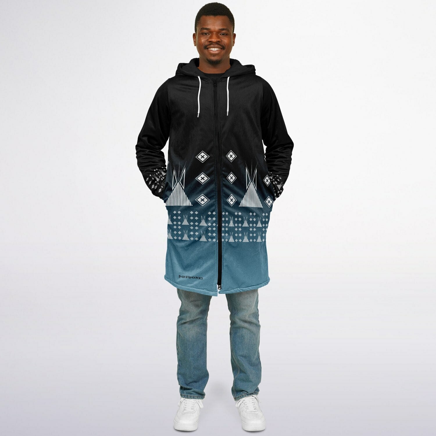 $NiieihiiNookei Zipper Cloak - AOP