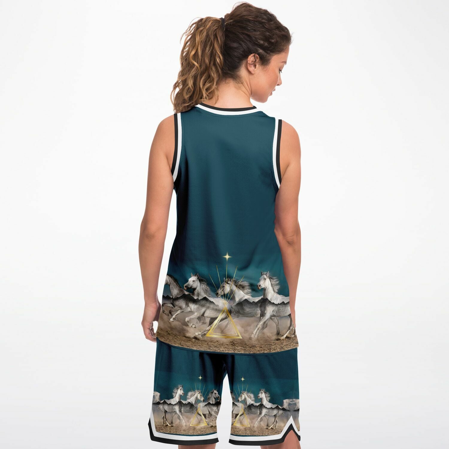 $NiieihiiNookei Basketball Set Rib - AOP
