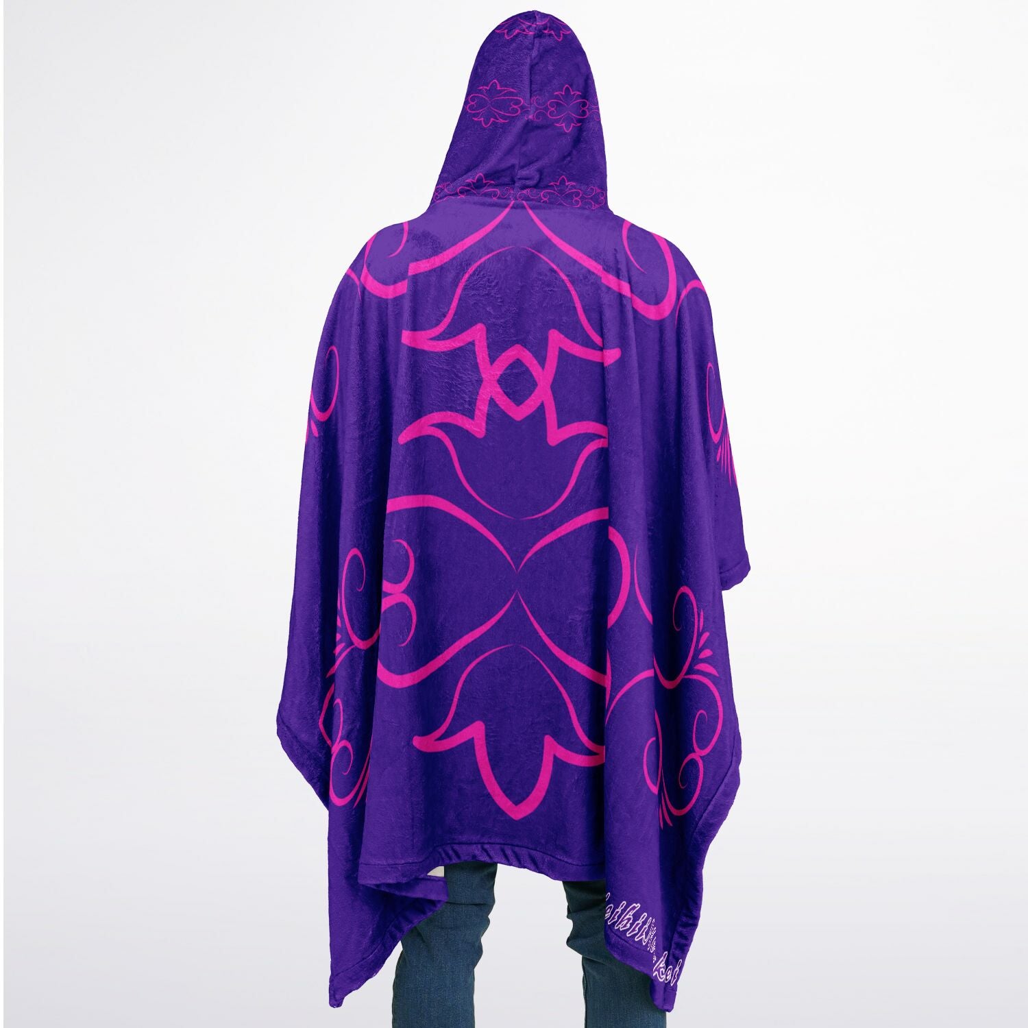 $NiieihiiNookei Flannel Blanket Poncho - AOP