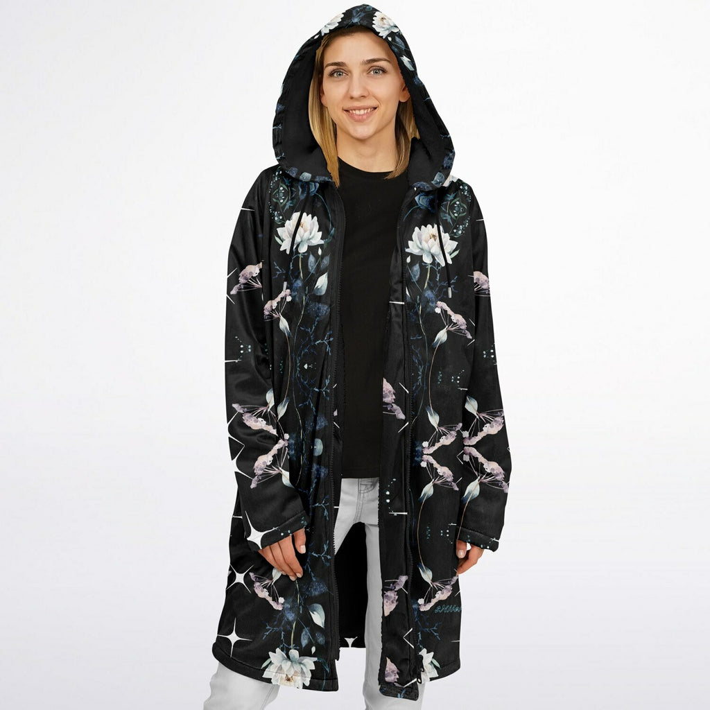 $NiieihiiNookei Zipper Cloak - AOP