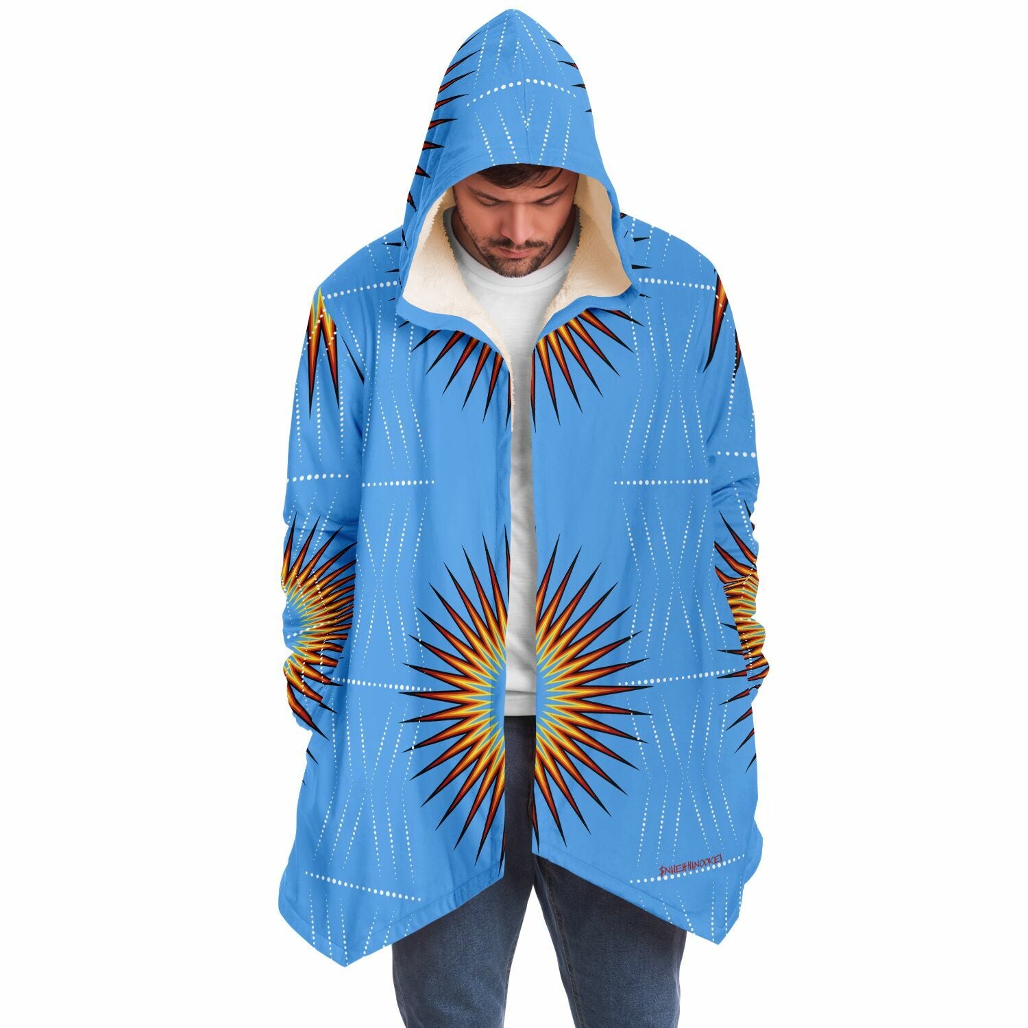 $NiieihiiNookei Microfleece Cloak - AOP