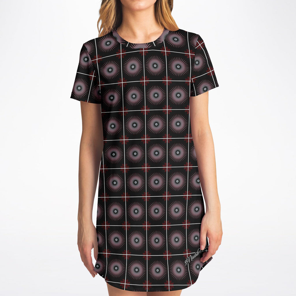 $NiieihiiNookei T-Shirt Dress - AOP