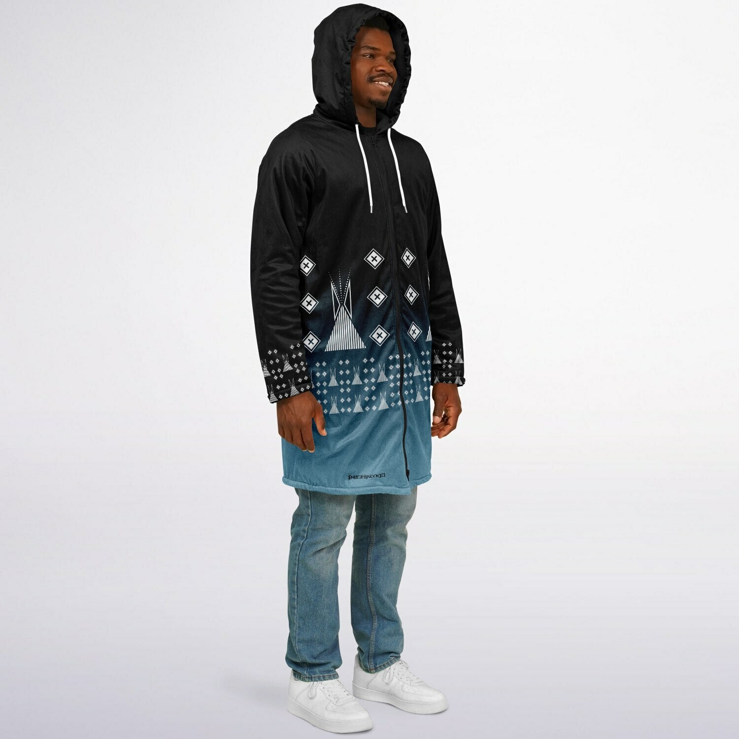 $NiieihiiNookei Zipper Cloak - AOP