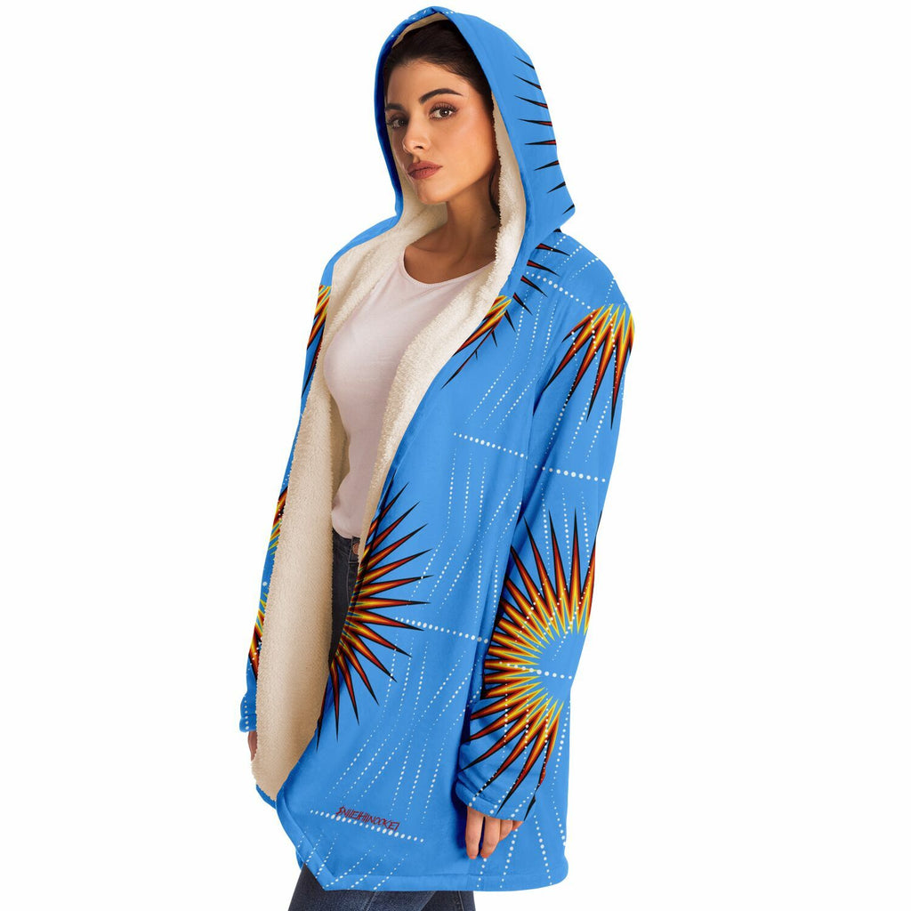 $NiieihiiNookei Microfleece Cloak - AOP