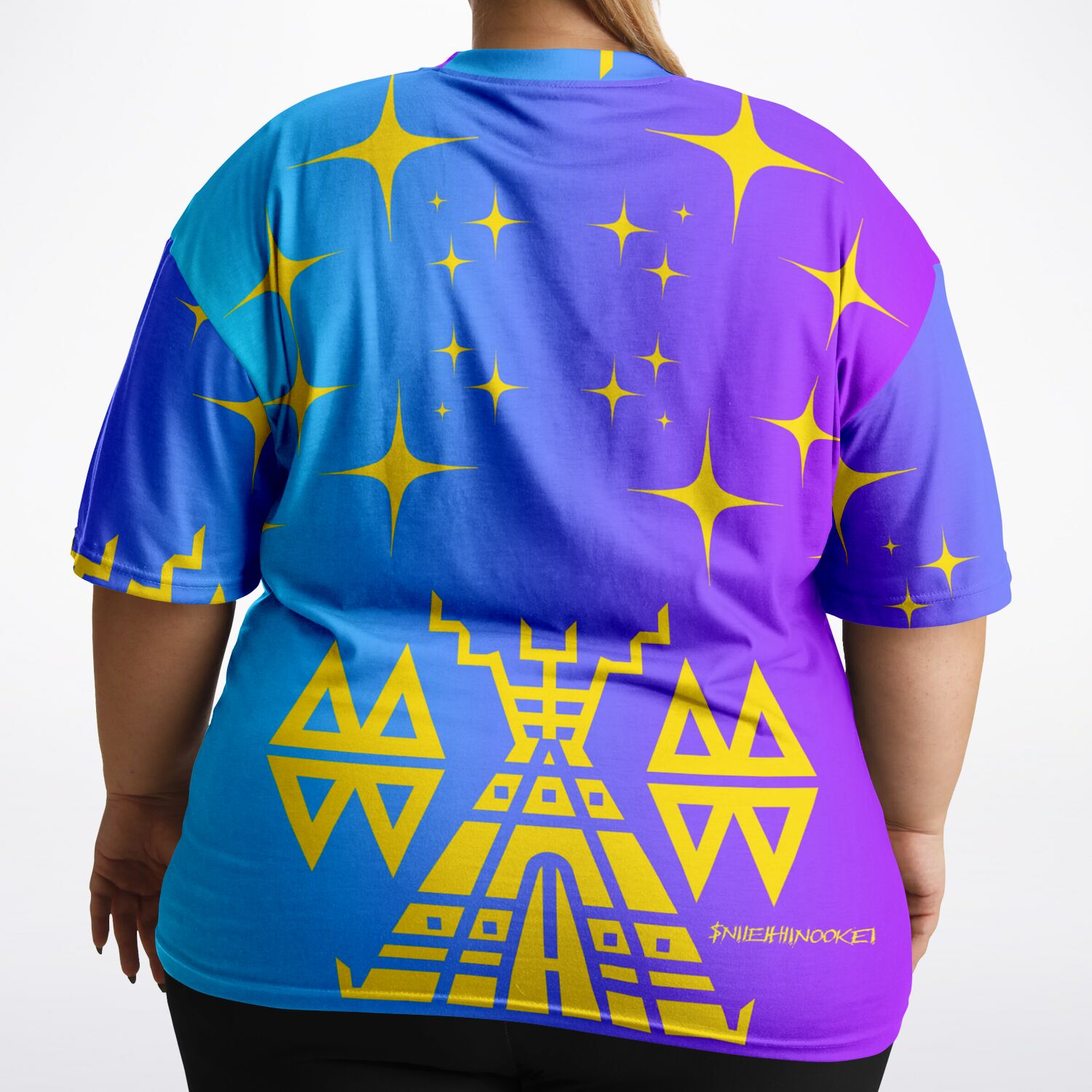 $NiieihiiNookei Plus-size T-Shirt - AOP