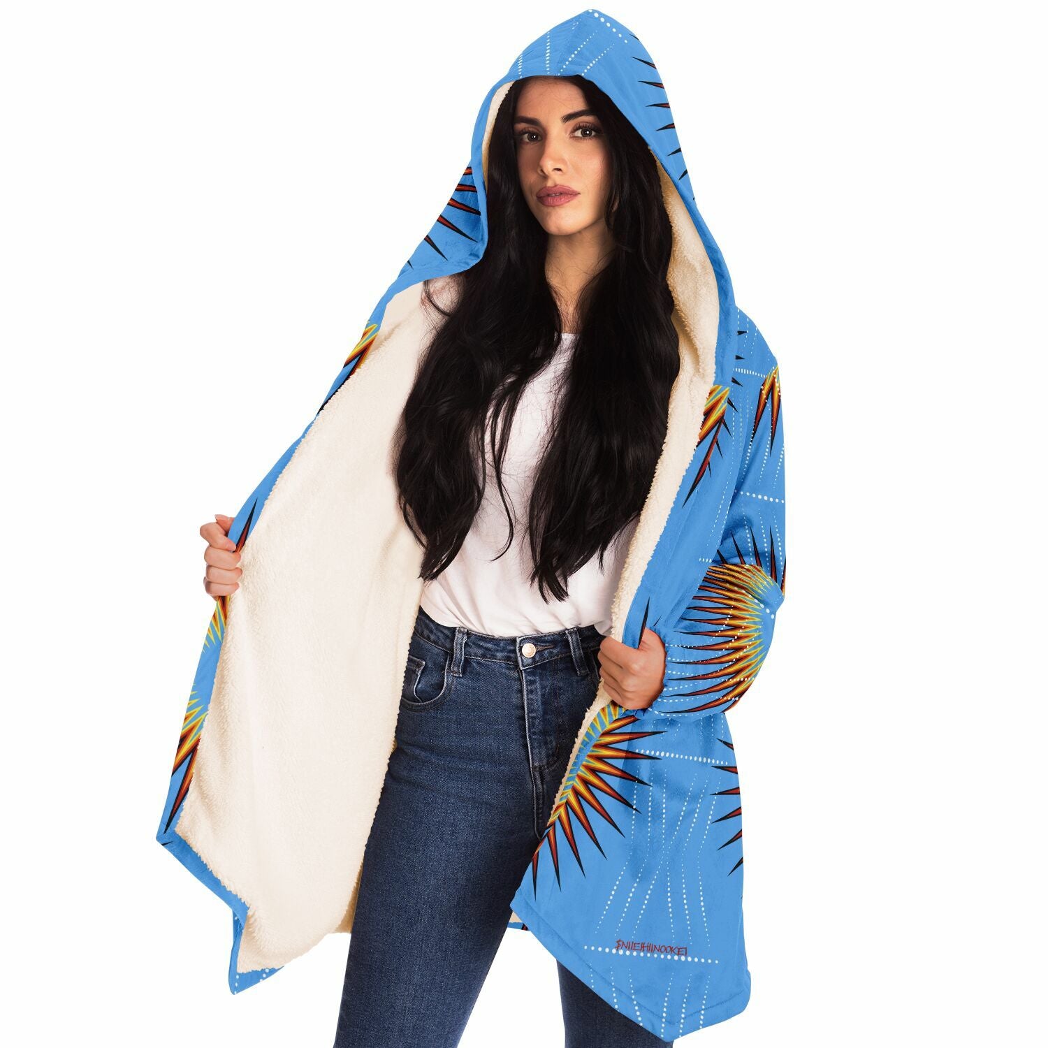 $NiieihiiNookei Microfleece Cloak - AOP