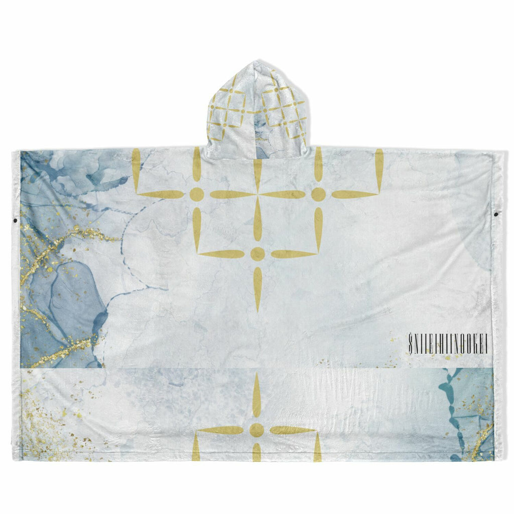$NiieihiiNookei Flannel Blanket Poncho - AOP
