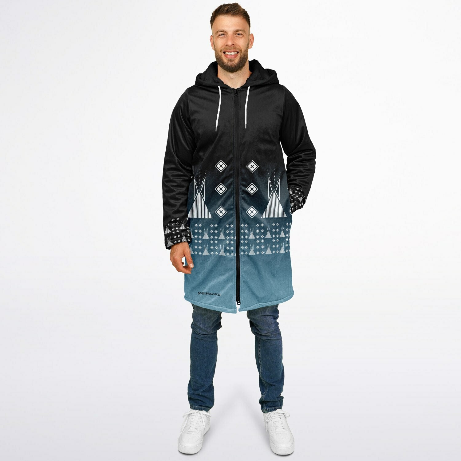$NiieihiiNookei Zipper Cloak - AOP