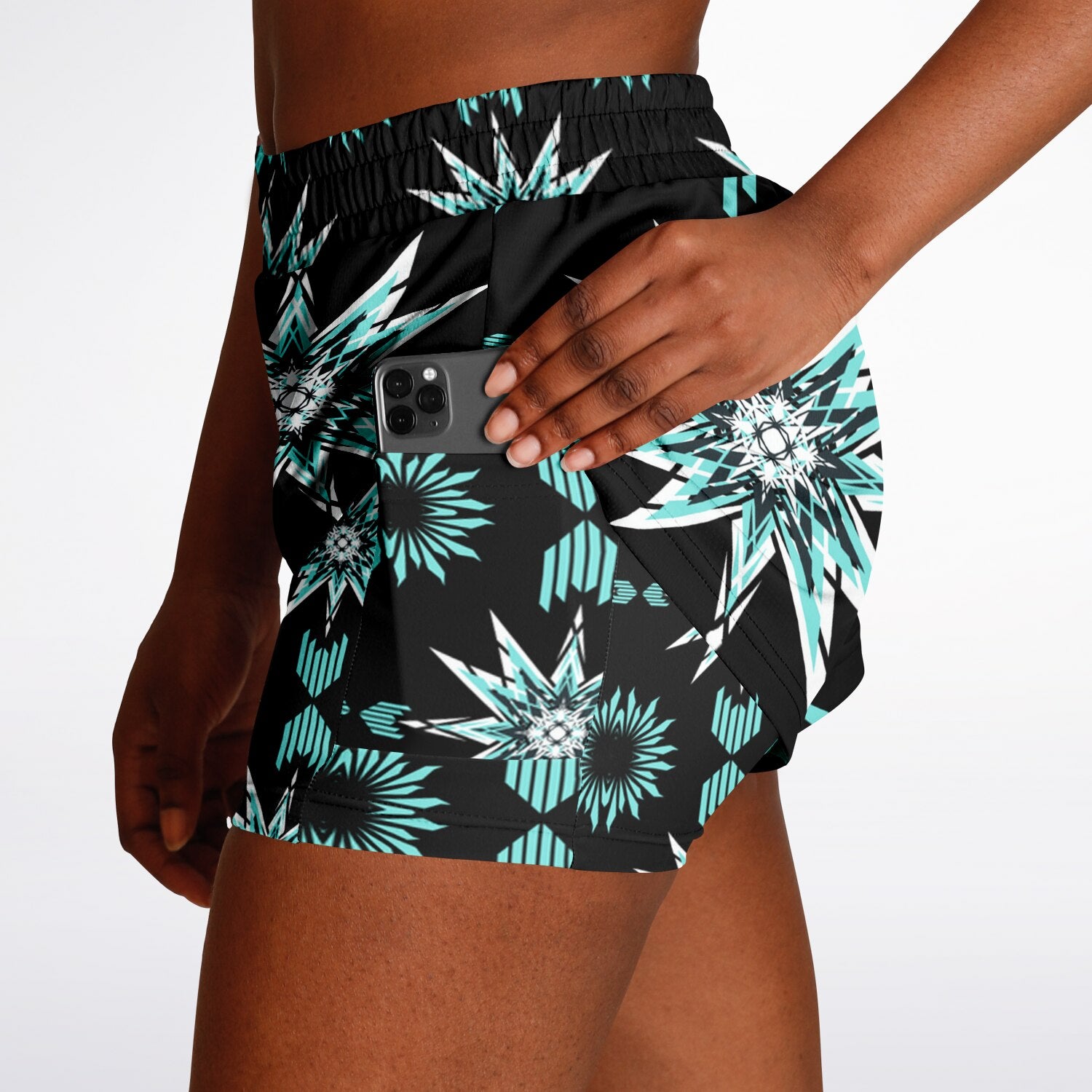 $NiieihiiNookei Women's 2-in-1 Shorts - AOP