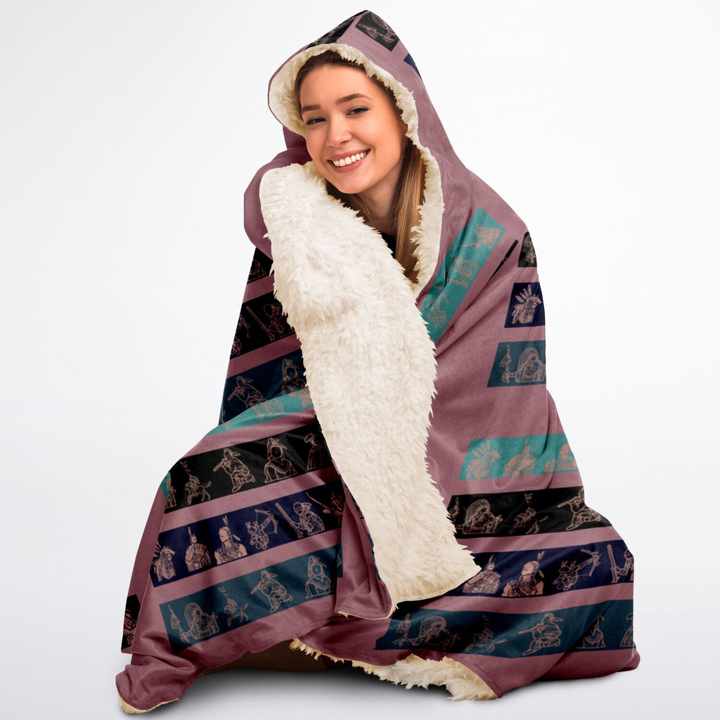 $NiieihiiNookei Hooded Blanket Sherpa - AOP