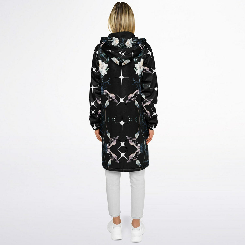 $NiieihiiNookei Zipper Cloak - AOP