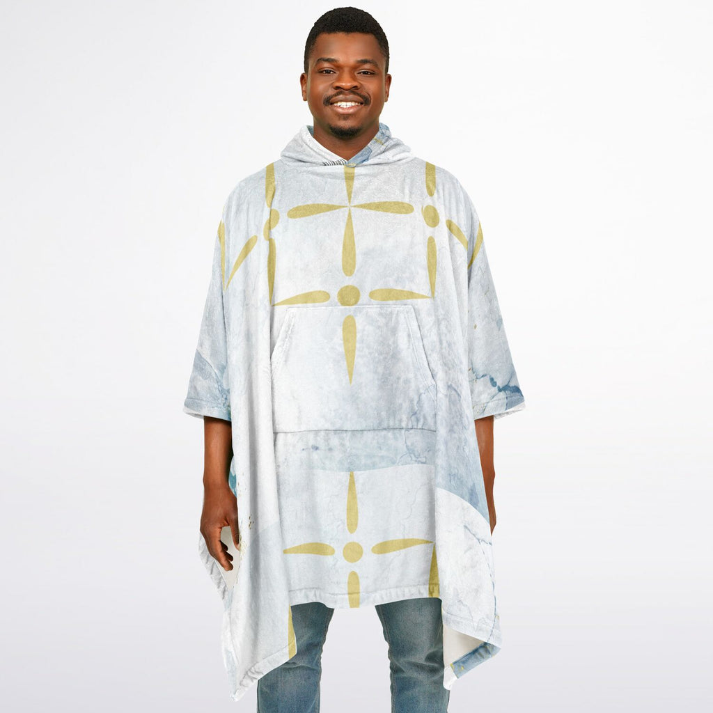 $NiieihiiNookei Flannel Blanket Poncho - AOP