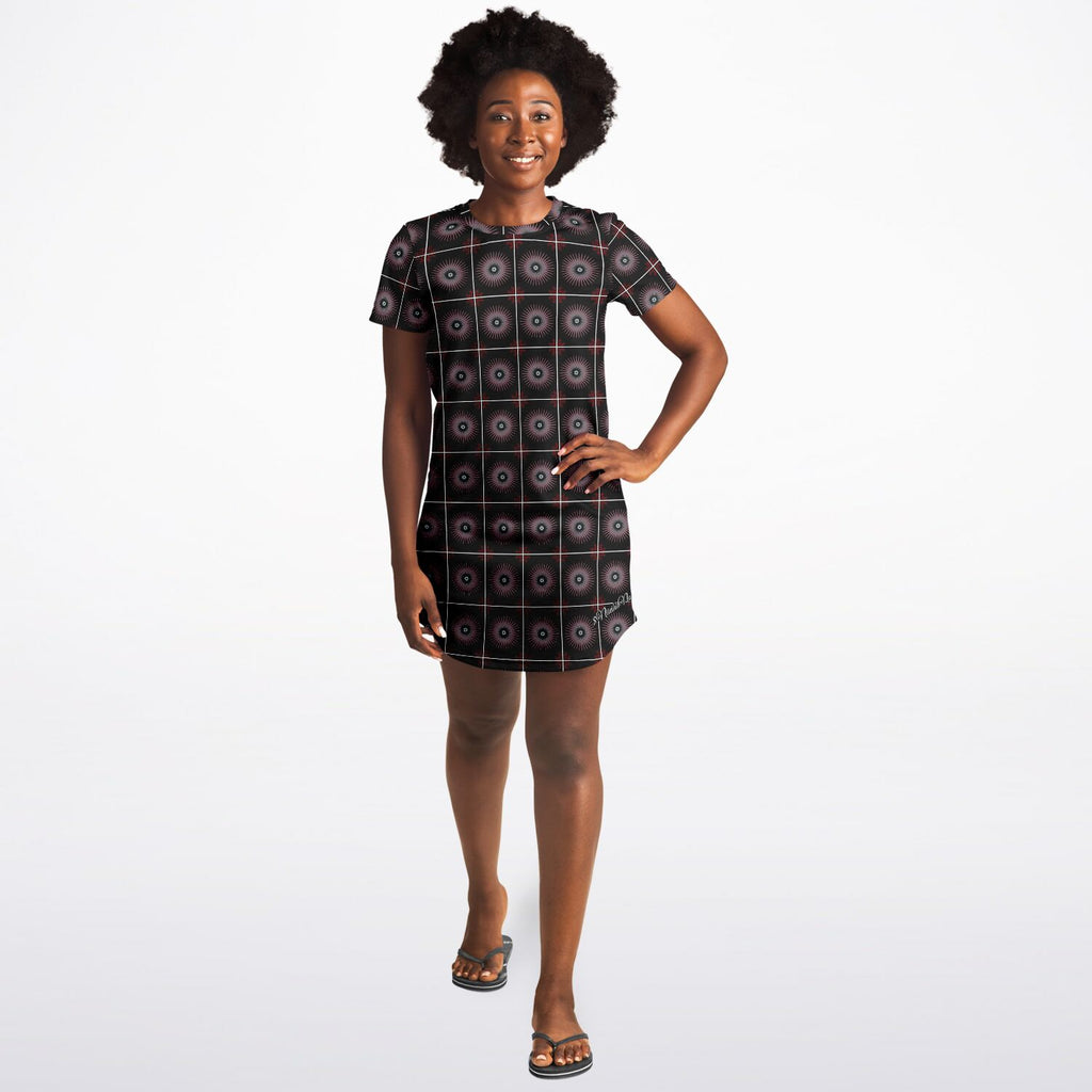 $NiieihiiNookei T-Shirt Dress - AOP
