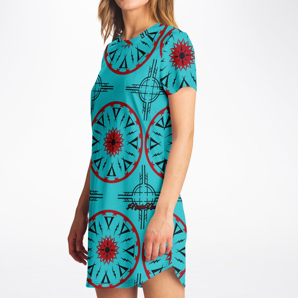 $NiieihiiNookei T-Shirt Dress - AOP